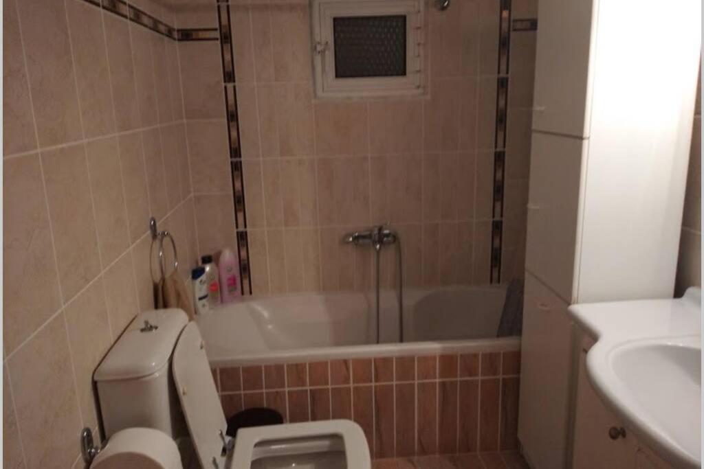 Debby'S Central Apartment Kavala Dış mekan fotoğraf