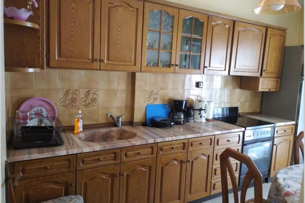 Debby'S Central Apartment Kavala Dış mekan fotoğraf