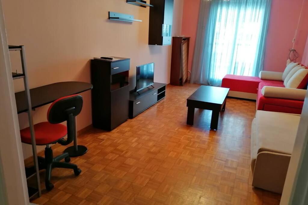 Debby'S Central Apartment Kavala Dış mekan fotoğraf