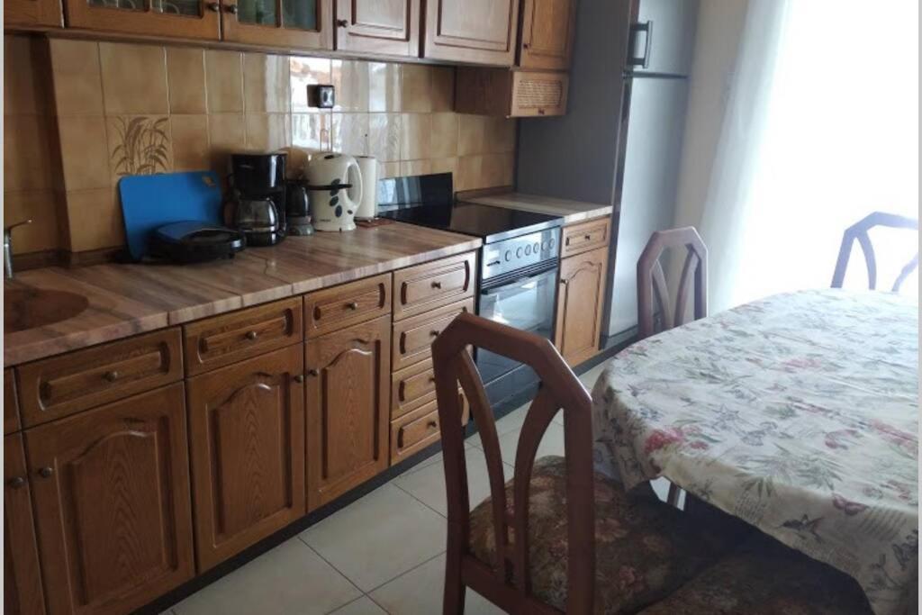 Debby'S Central Apartment Kavala Dış mekan fotoğraf